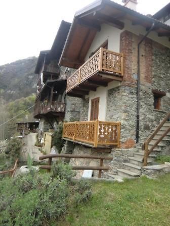 La Piccionaia Villa วาราลโล ภายนอก รูปภาพ
